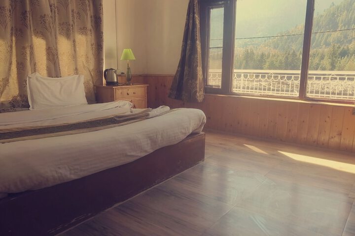 Room 19 of 43