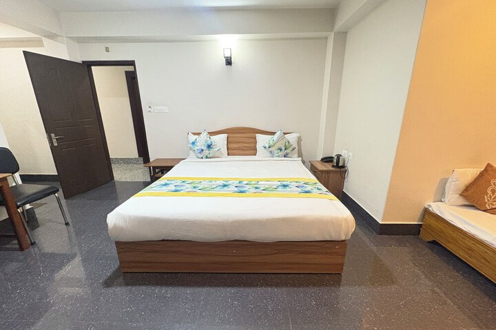 Room 19 of 48