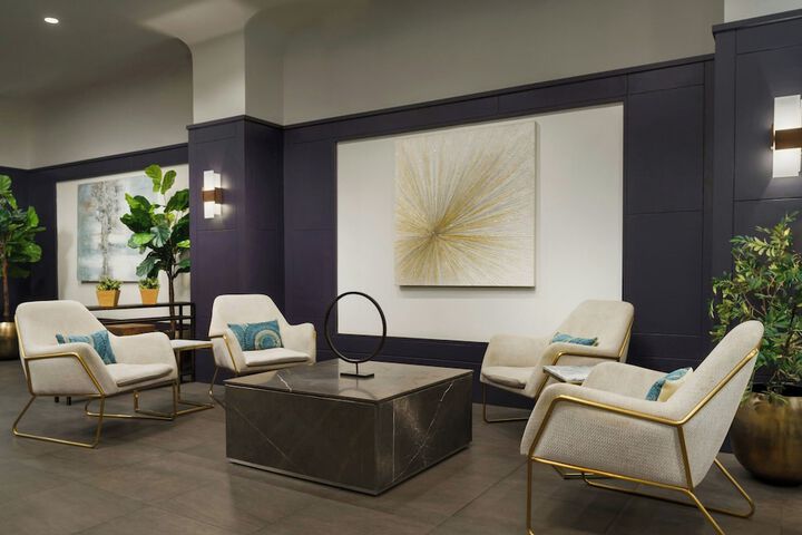 Hotel Interior 4 of 53