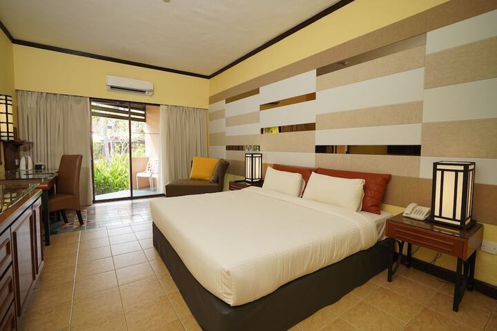 Room 3 of 19