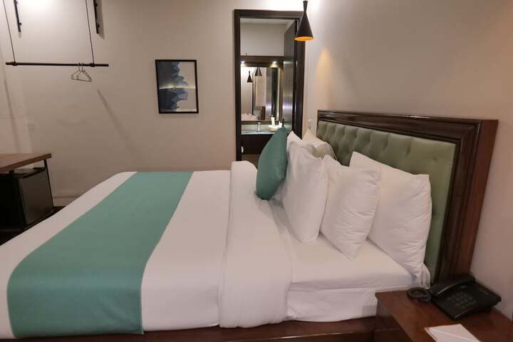 Room 20 of 41