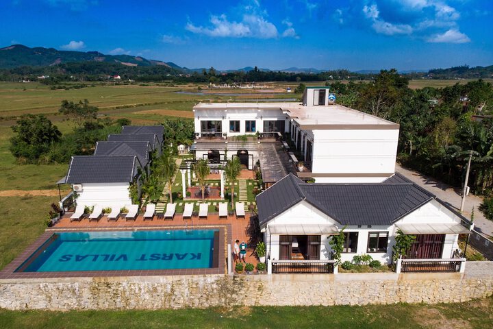 Pool 39 of 54