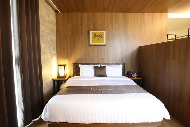 Room 18 of 84