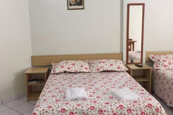 Room 15 of 53