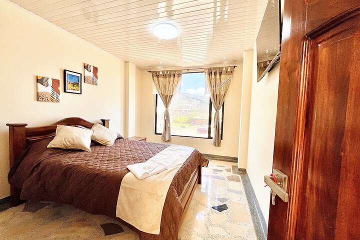 Room 6 of 19