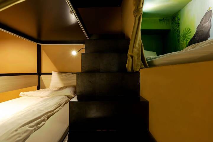 Room 21 of 67