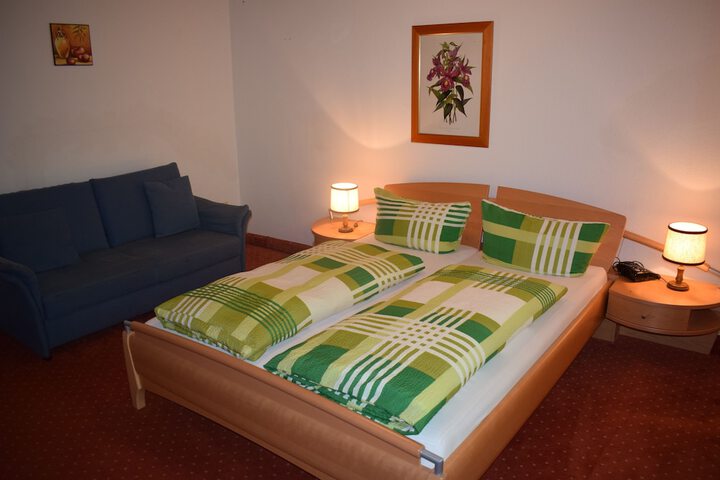 Room 18 of 39