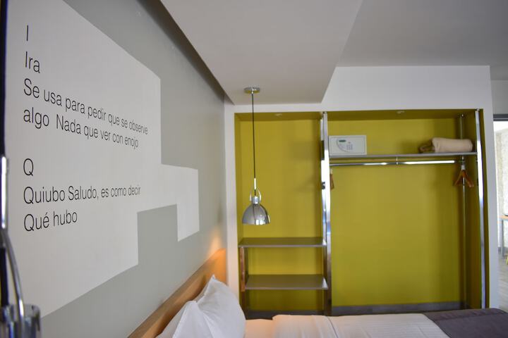 Room 13 of 66
