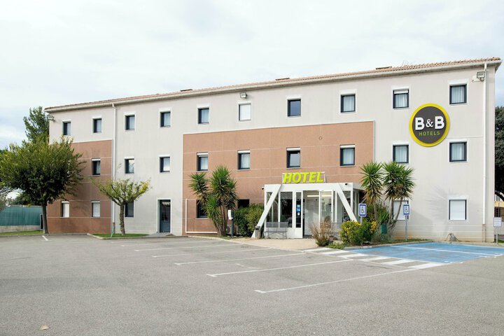 B & B HOTEL BOLLENE
