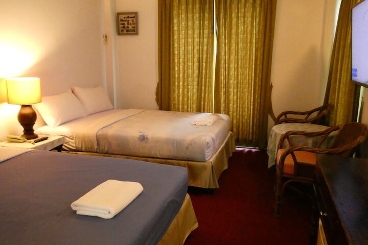 Room 12 of 67
