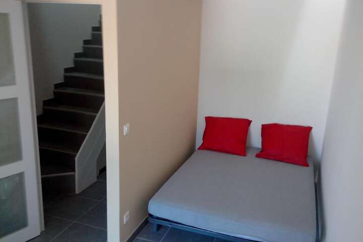 General 3 of 12