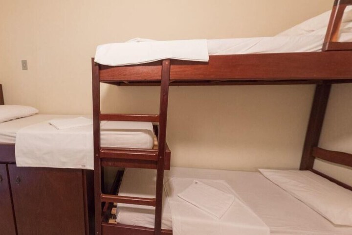 Room 4 of 22