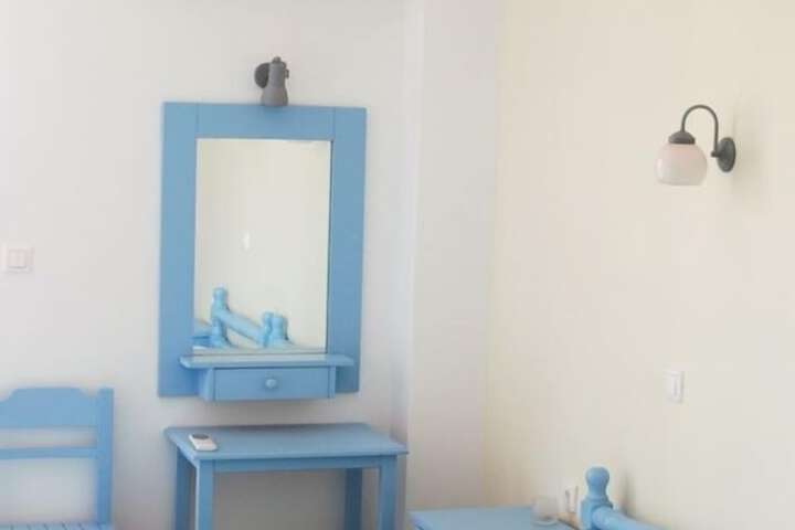 Room 6 of 45