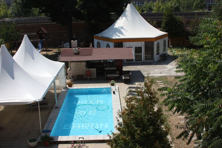 Hotel Exterior 42 of 44