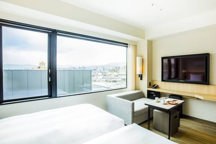 Room 50 of 160
