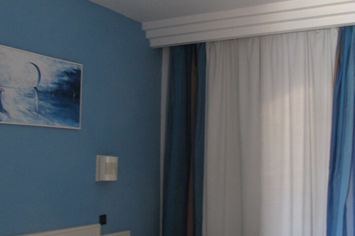 Room 21 of 74
