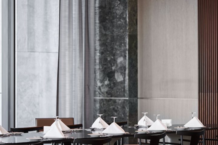 Dining 69 of 127