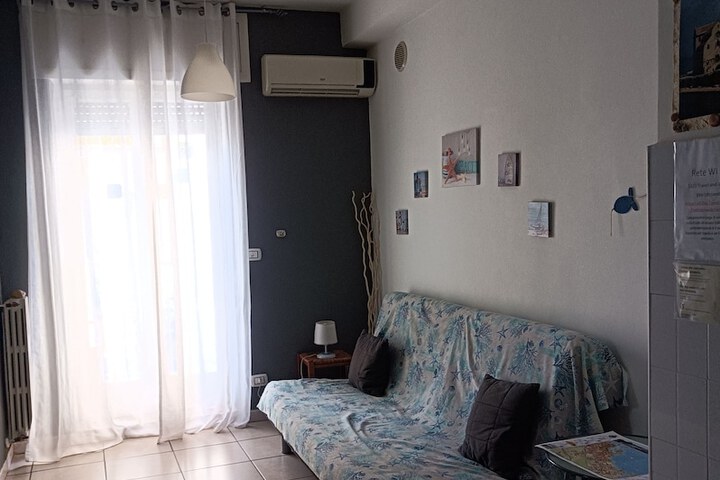Room 21 of 53