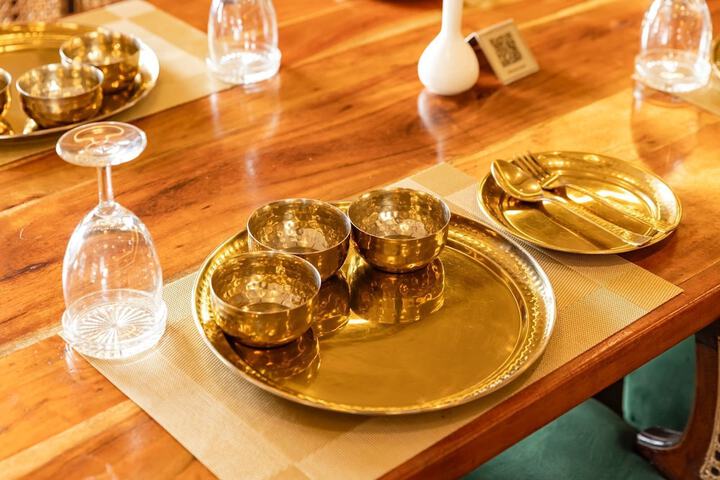 Dining 13 of 15