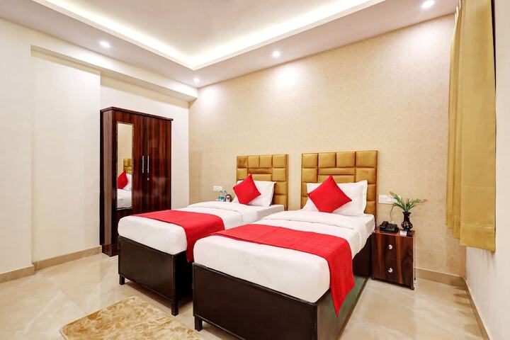 Room 16 of 43
