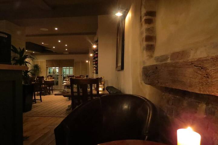 Dining 43 of 62