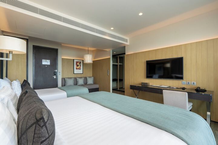 Room 17 of 61