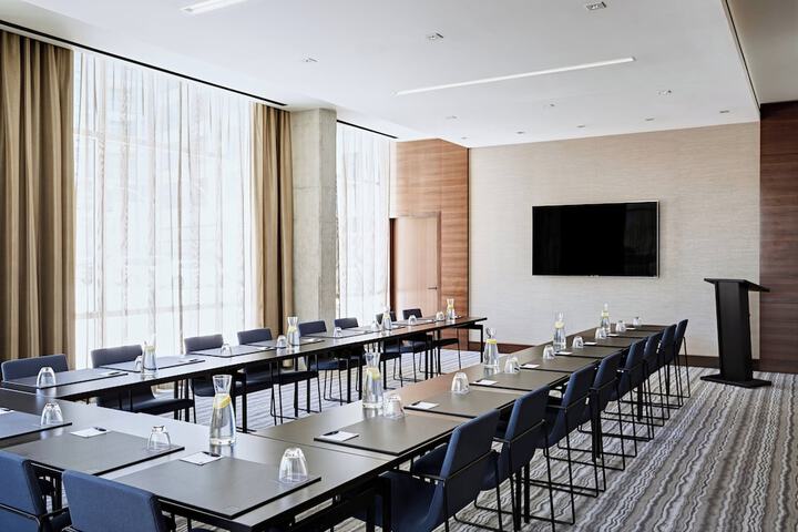 Meeting facility