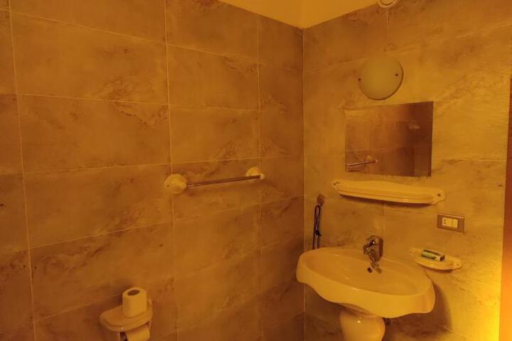 General 16 of 40