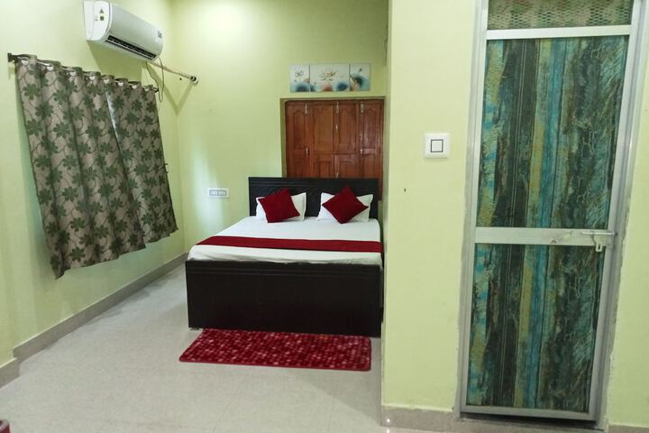 Room 29 of 44