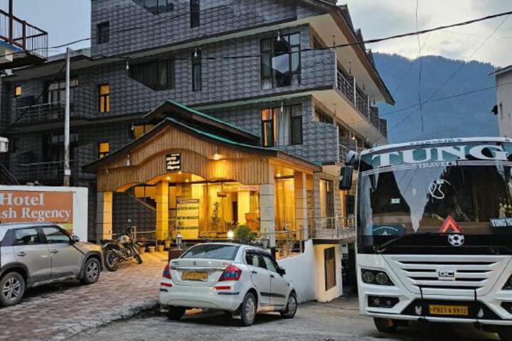 Hotel Aakash Regency