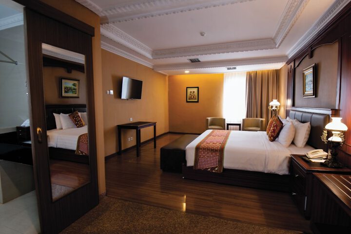 Room 22 of 73