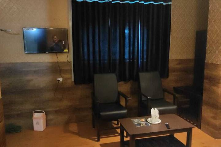 Hotel Interior 4 of 25