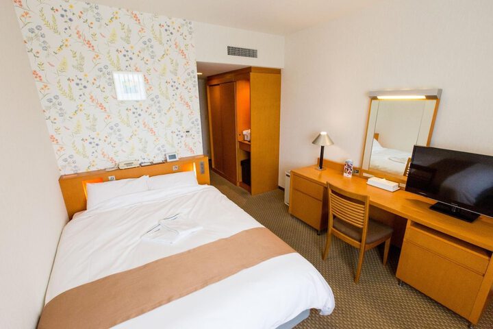 Room 16 of 58