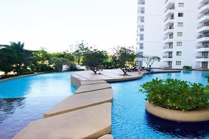 Pool 7 of 7