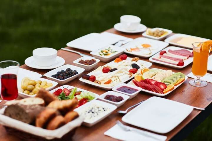 Breakfast/Coffee Service 33 of 48