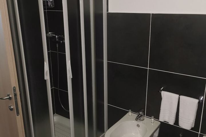 Room 44 of 93