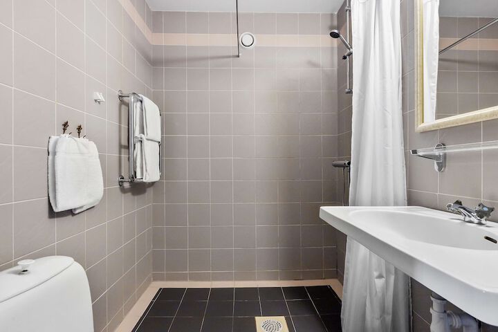 Bathroom Interior Photo