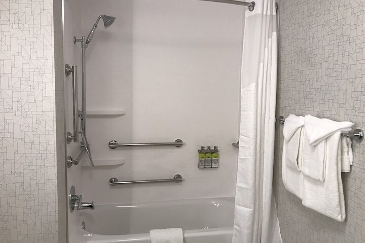 Bathroom shower