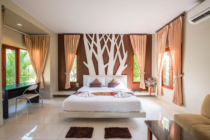 Room 26 of 68