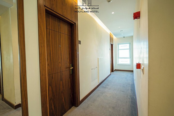Ballroom/Hall 58 of 64