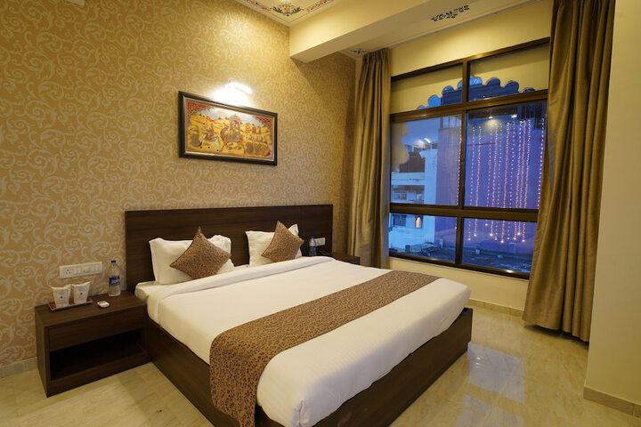 Room 7 of 49