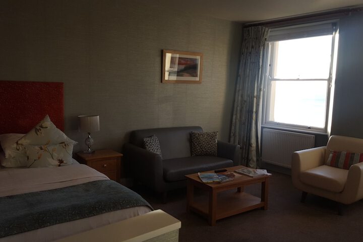 Room 28 of 70