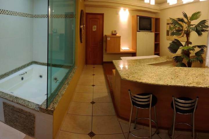 Room 12 of 41