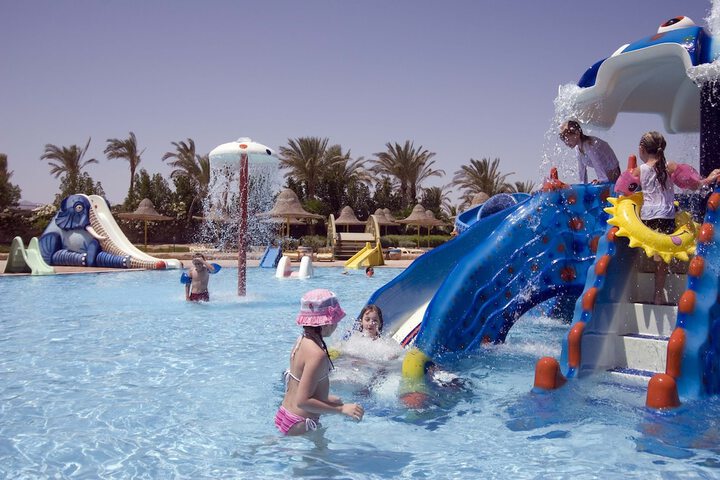 Pool 44 of 92