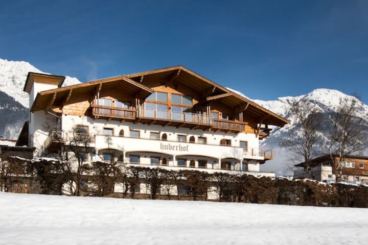 Hotel Huberhof