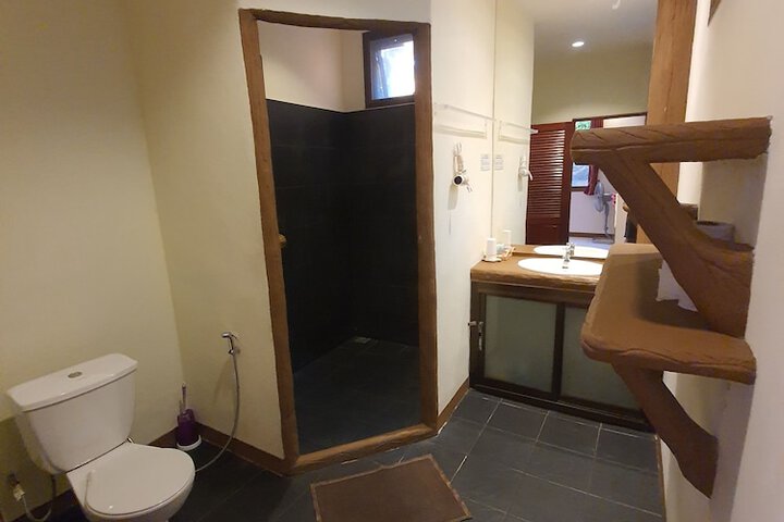 Room 21 of 68