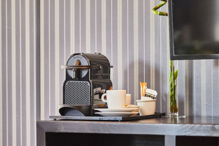 Breakfast/Coffee Service 49 of 121