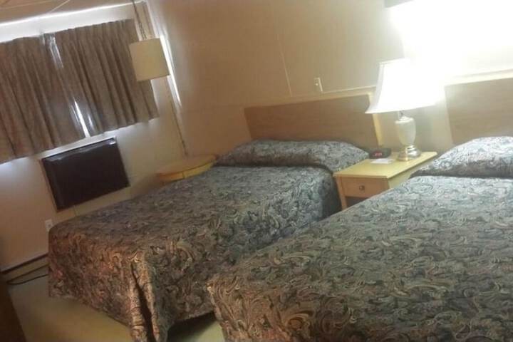 Room 7 of 17