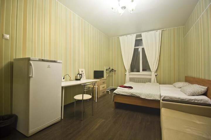 Room 5 of 19
