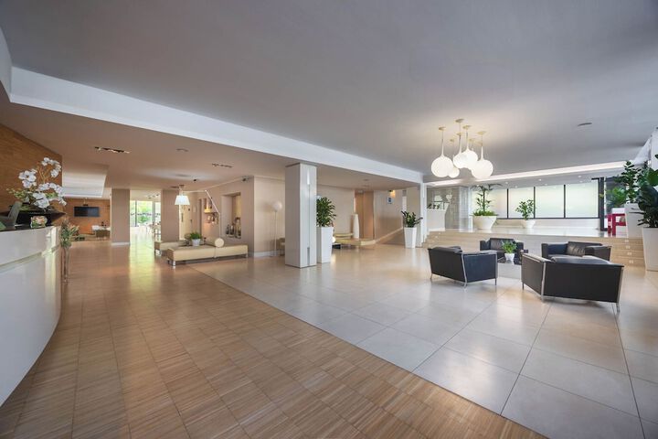 Lobby Entry